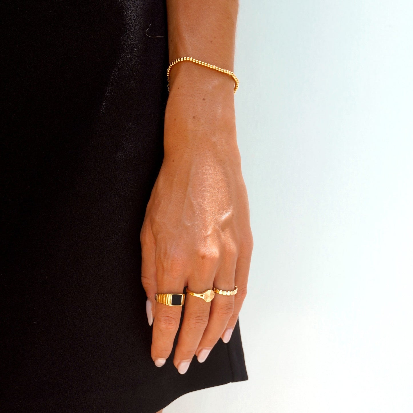 Elegant Pearl Bracelet