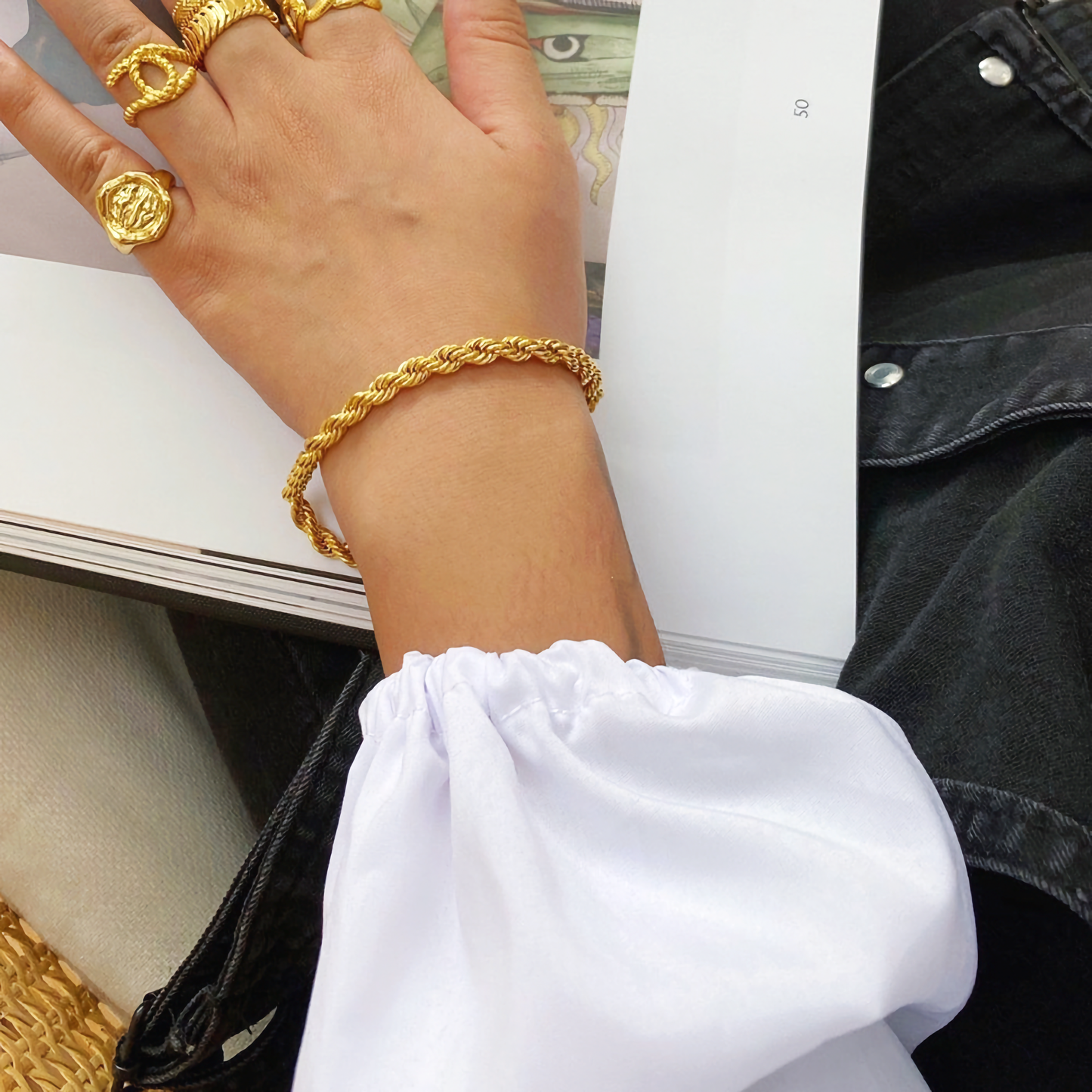 Clara Twisted Chain Gold Bracelet