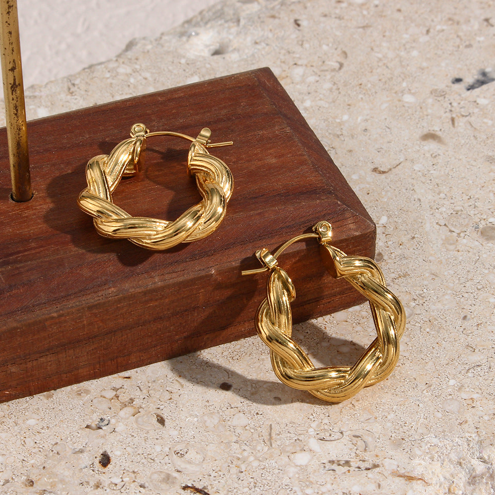 Layla Hoops