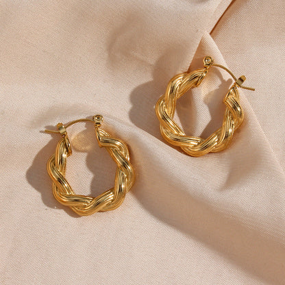 Layla Hoops