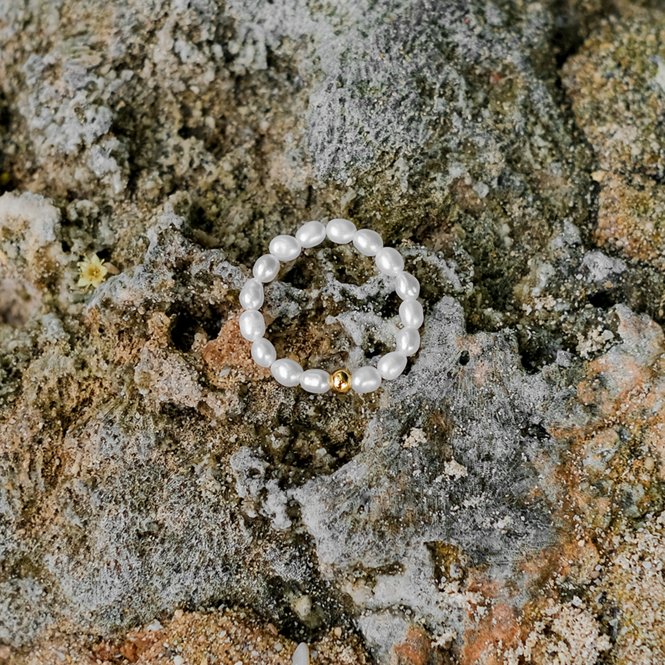 Aurora Pearl Ring