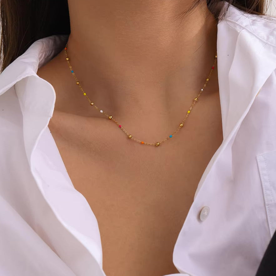 Amphitrite Necklace with Gold Chain and Pearls