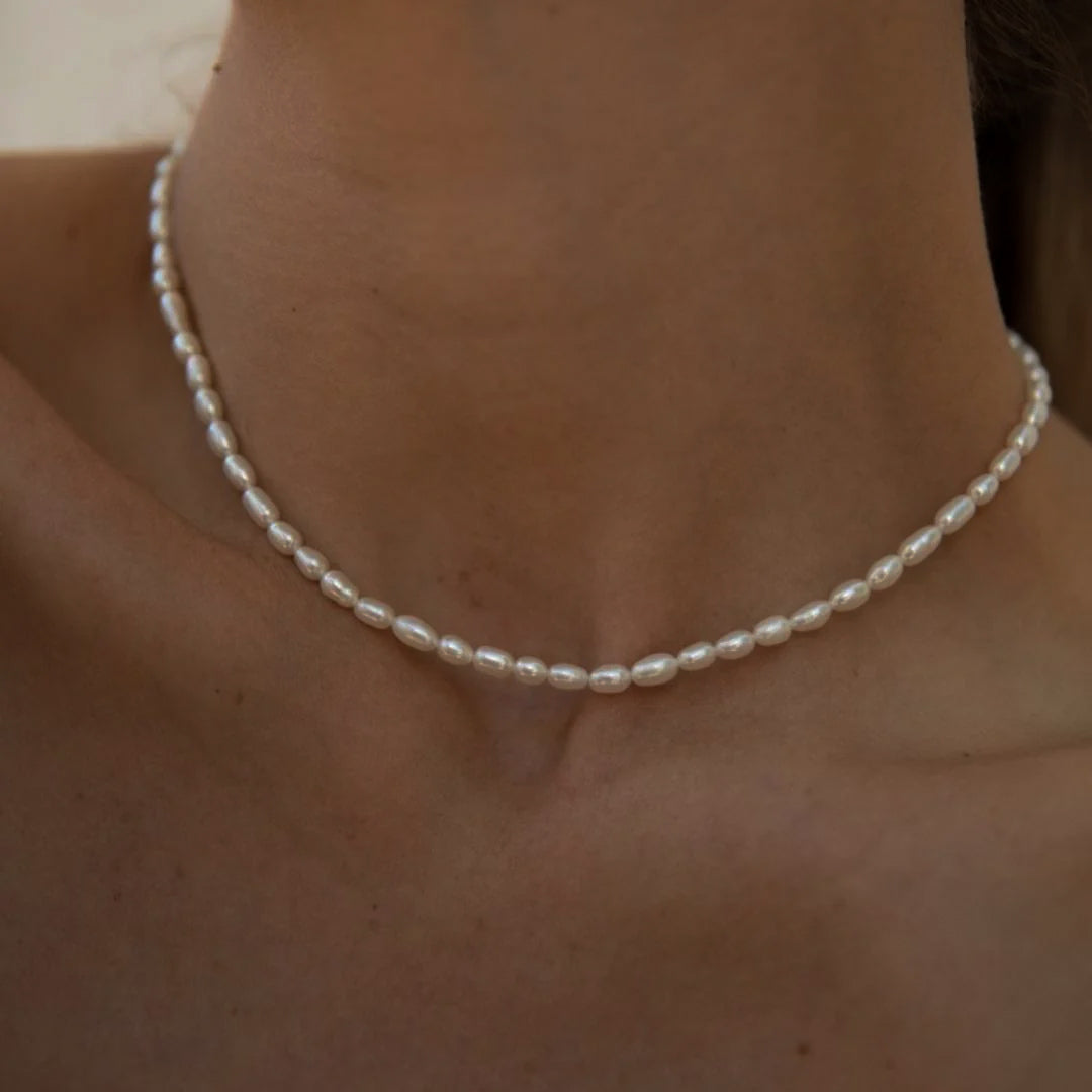 Laura Pearl Necklace