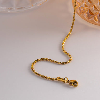 Calle Gold Twisted Chain Necklace