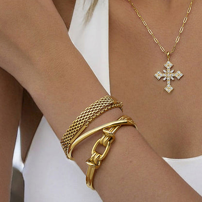 Luce Gold Knot Cuff Bracelet