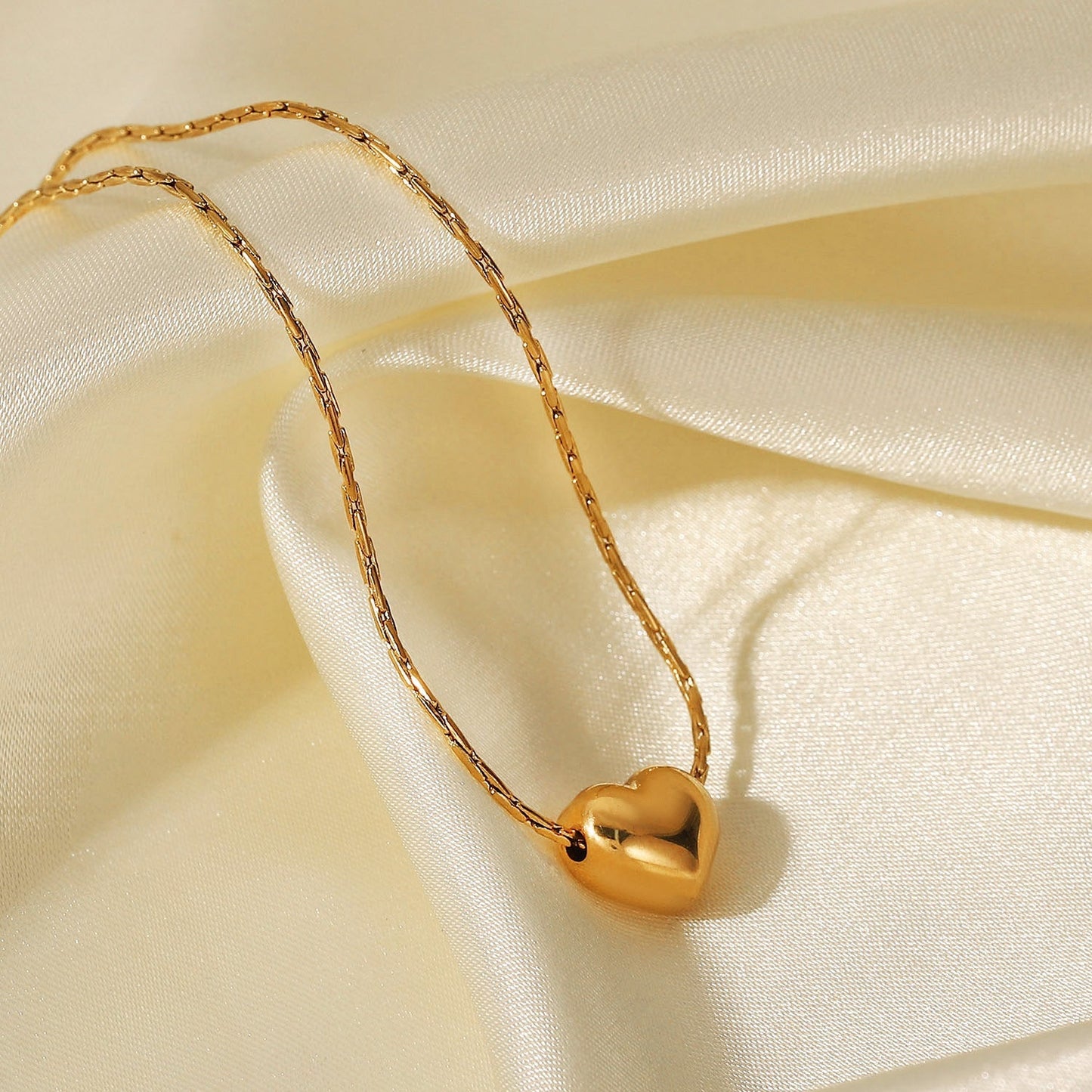 Jessica Heart Necklace