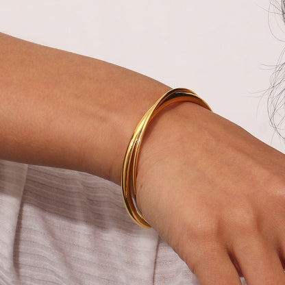 Rianne Gold Cuff Bracelet