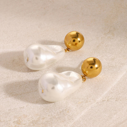 Ariana Earrings with Dangling Pearls