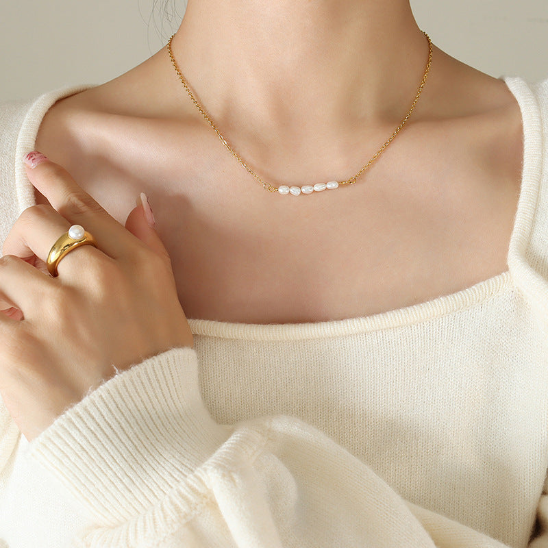 Fleur – Freshwater Pearl Necklace