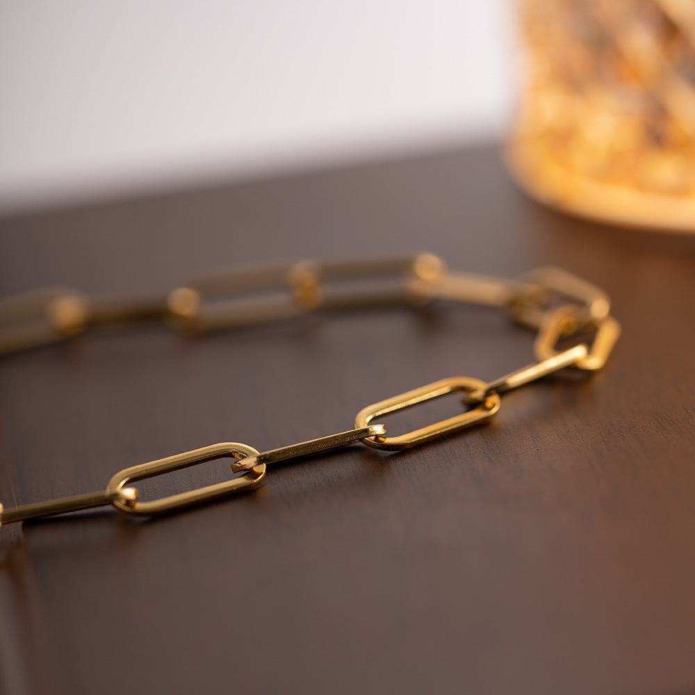 Ria Gold Link Chain Necklace