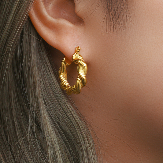 Layla Hoops
