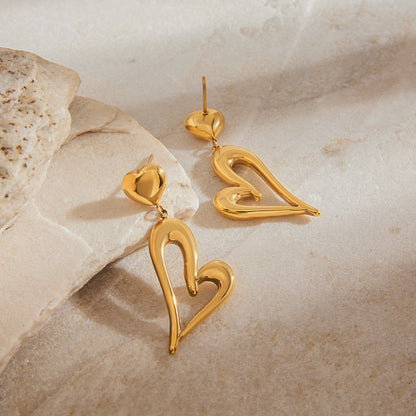 Venus Heart Earrings in Gold