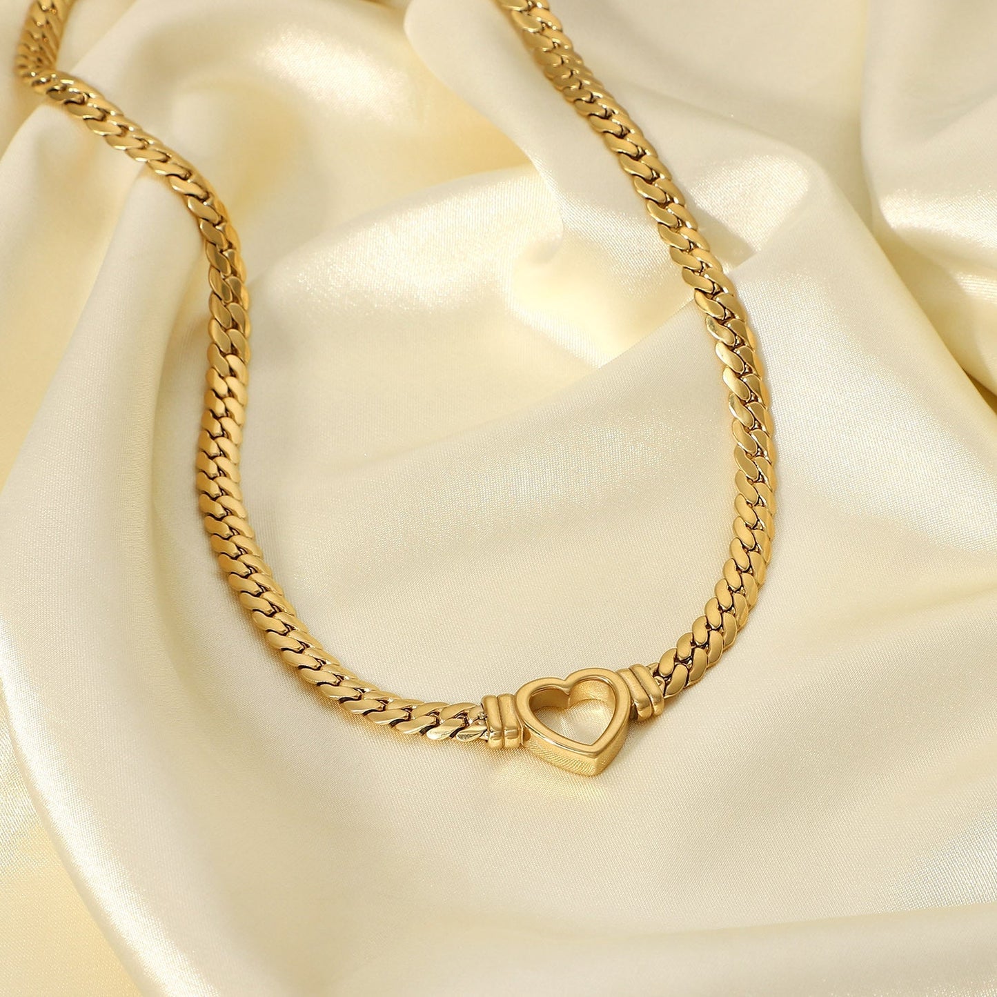 Vali Heart Choker Necklace