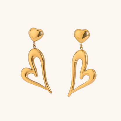 Venus Heart Earrings in Gold