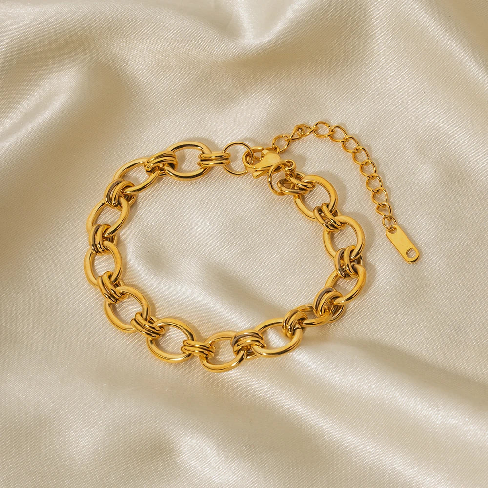 Betty Gold Chain Bracelet
