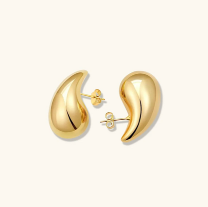 Mary Teardrop Gold Earrings