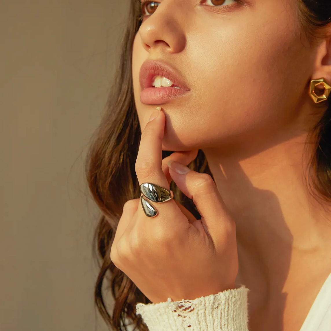 Hattaria Gold Ring